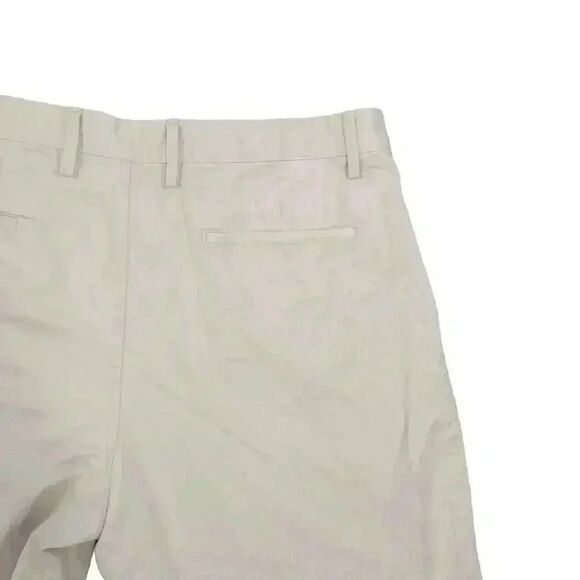 Gap Khakis Men's Tan Cotton Lived in Shorts - Picture 11 of 16